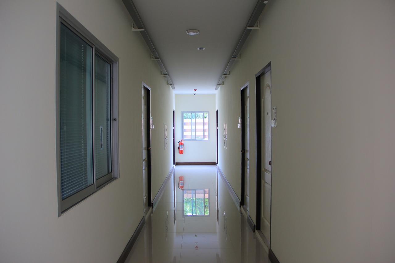 Thani Residence Chonburi Exterior foto